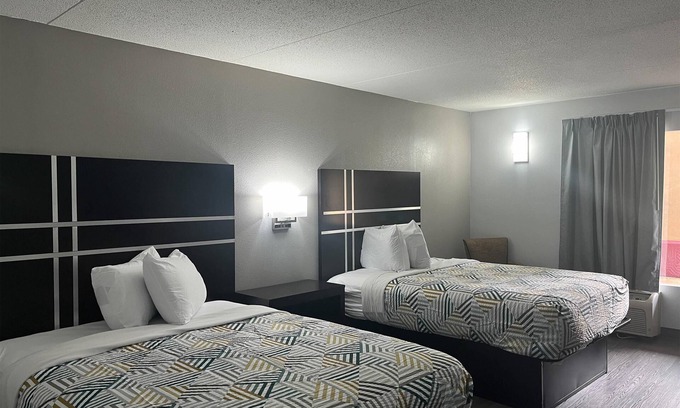 Spindale Hotel | Family-Friendly Comfort at Town and Country Inn Suites