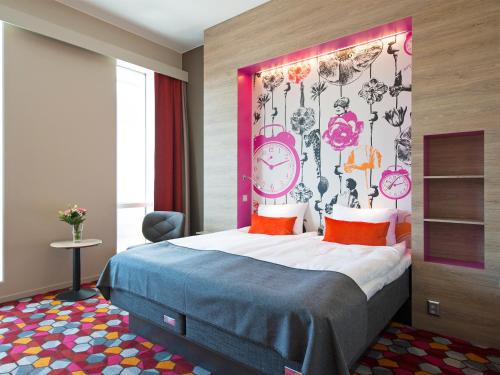 Sodra Hammarbyhamnen Hotel | Discover Motel L Hammarby Sjöstad: Pet Friendly & Accessible