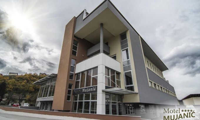 Ilidza Hotel | Explore Motel Mujanic Sarajevo: Family-Friendly Retreat