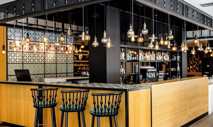 Moncloa - Arguelles Hotel | Explore Motel One Madrid-Plaza de España: 4-Star Comfort