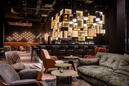 Feuerbach-Ost Hotel | Discover Comfort at Motel One Stuttgart-Feuerbach