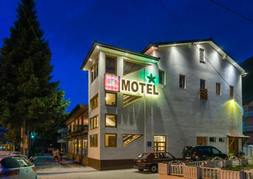 Donji Vakuf Hotel | Discover Motel Orhideja: Highly Rated & Family-Friendly Stay