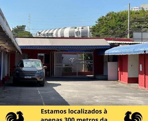 California Hotel | Budget-Friendly Stay at Motel Power with Restaurant Access