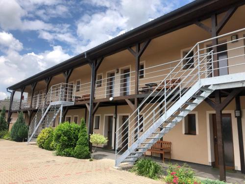 Mlada Boleslav Hotel | Family-Friendly Hotel Sport Mlada Boleslav with Great Reviews