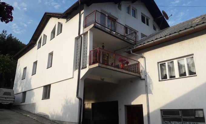 Republika Srpska Hotel | Budget-Friendly Stay at Motel Tetrijeb Sipovo with Breakfast