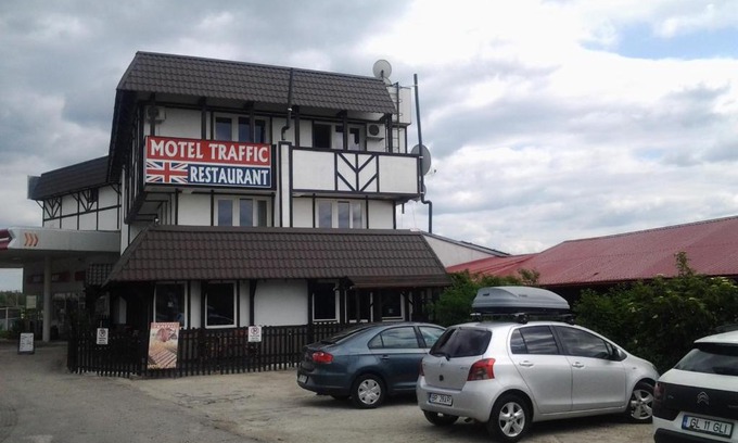 Cotmeana Hotel | Affordable Motel Traffic: Oceanfront, Pet-Friendly Stay