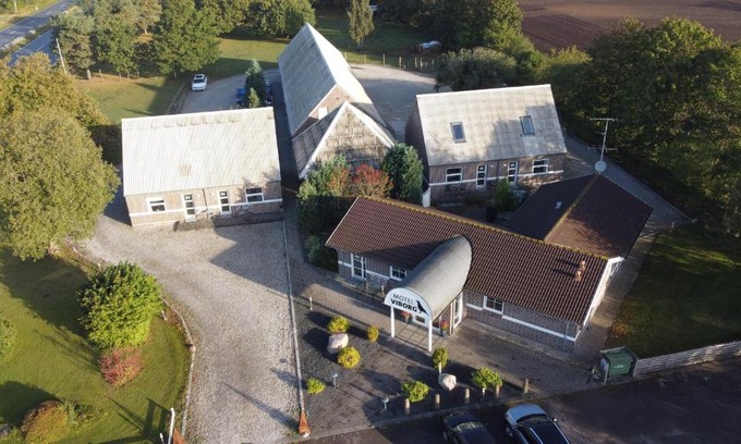 Viborg Hotel | Beautiful Motel Viborg: Guest Rated 9/10 with Breakfast & More