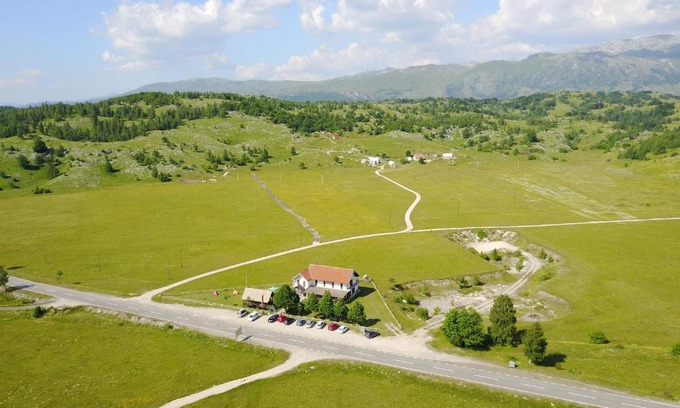 Pluzine Hotel | Pet-Friendly Comfort at Motel Zaborje with Breakfast Included
