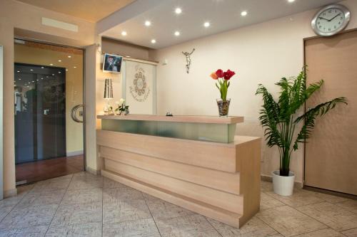 Motta Sant'Anastasia Apartment | Explore Motta Residence Hotel: 4-Star Stay with Hot Tub