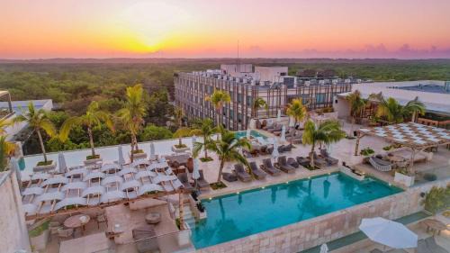 Zama Hotel | Inviting Motto By Hilton Tulum: Oceanfront Bliss Awaits