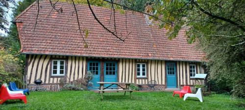 Offranville House | Pet-Friendly Escape at Moulin de la Génetée – Rated 8.9/10