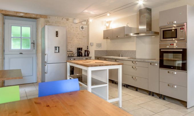 Cherves-Richemont House | Discover Gîte Nénuphar at MOULIN DE PREZIER Retreat