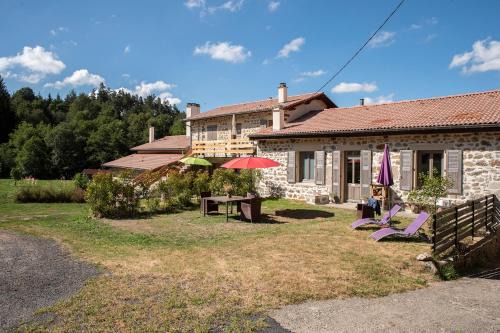 Viverols House | Experience Comfort at Moulin des Comtes - Gite des Graines