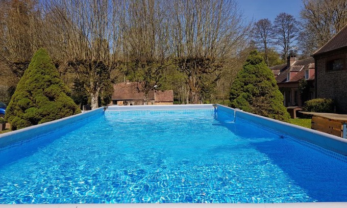 Saint-Martin-d'Ecublei House | Tranquil Moulin des Gondrillers: Pet-Friendly & Family Fun