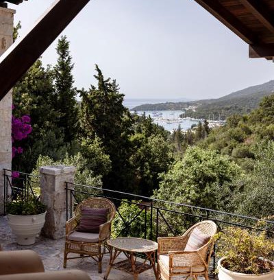 Sivota Villa | Unforgettable Oceanfront Stays at Casa Bruno - Rated 9.9/10