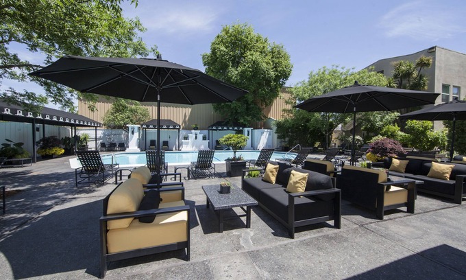 Calistoga Hotel | Experience Relaxation at Mount View Hotel & Spa
