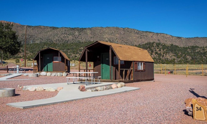 Canon City Cabin | Mountain Cabin Stay | BBQ & Picnic Area | Near Royal Gorge Bridge & Park