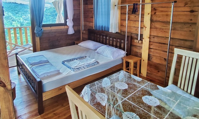 Khelvachauri Cabin | Cozy Mountain Cabin with Spa and Hot Tub Retreat