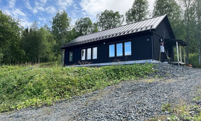 Are House | Enchanting Mountain Cabin with Breathtaking Views in Huså