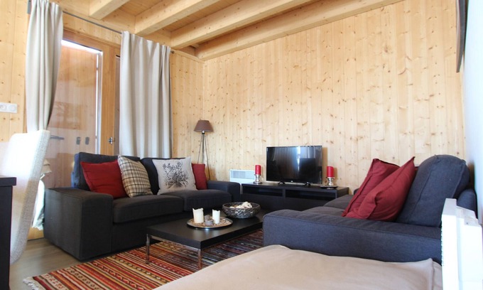 Chamrousse Ski Chalet | Family-Friendly Chalet Chamrousse with Spa & Kitchen Access