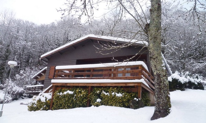 Gere-Belesten Ski Chalet | Cozy Mountain Chalet Near Gourette with Spa & Breakfast