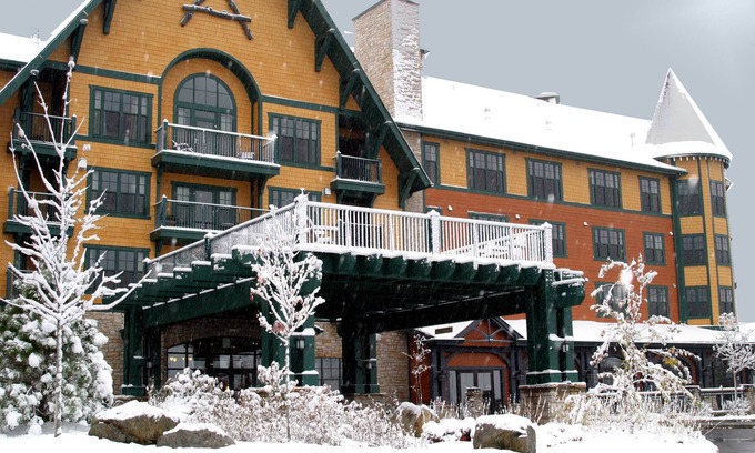 Vernon Hotel | Relax at Mountain Creek: Eco-Friendly Stay with Spa & Pool