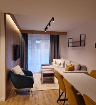 Divcibare Apartment | Mountain Dreams: Family-Friendly Retreat with 10/10 Rating