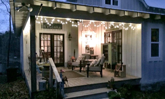 Mentone House | Mountain Farmhouse: Guest Rated 10/10 with Lake View