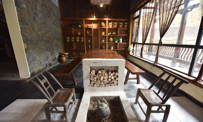 Wulingyuan House | Discover Mountain For Inn: Rated 10/10 with Family-Friendly Perks