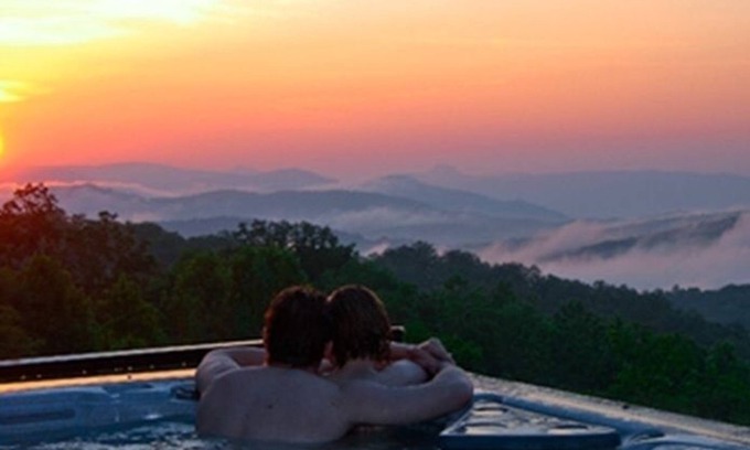 Spruce Pine House | Secluded Mountain Retreat with Panoramic Views & Spa