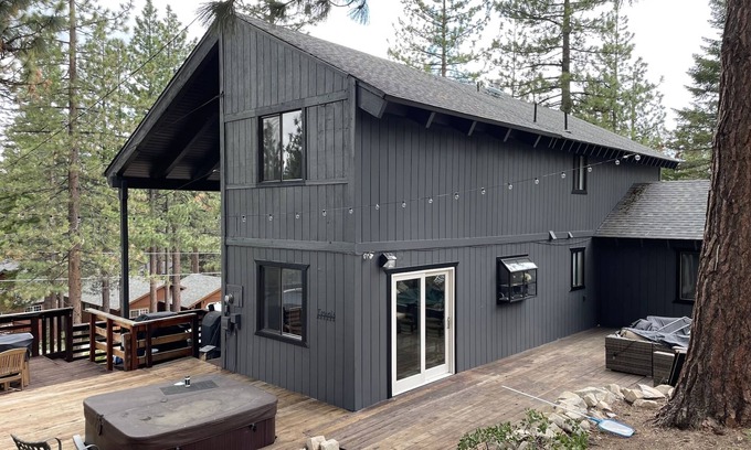 Montgomery Estates House | Cozy Mountain Retreat Near Heavenly with Hot Tub & Spa
