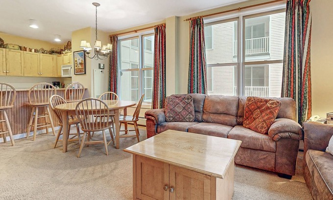 Stratton Mountain Condo | Relaxing Mountain Retreat with Pool Views and Hot Tub