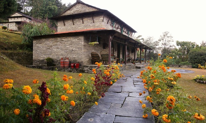 Lumle Cabin | Cozy Mountain Lodges of Nepal - Majhgaon with Breakfast Included