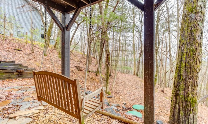 Walnut Mountain House | Family-Friendly Stay at Mountain Oak Manor – Rated 8.3/10