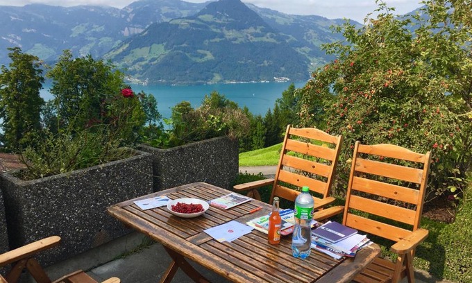 Beckenried Apartment | Tranquil Retreat in the Heart of Switzerland, Rated 9/10