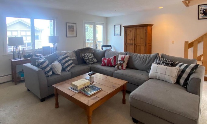 Stratton Mountain House | Family-Friendly Retreat at Mountain Reach 46 - Book Now!