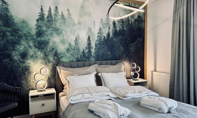 Zakopane Apartment | Mountain Shine: 9.8 Rated Apartment with Spa & Ocean View