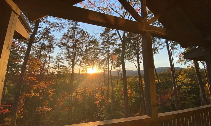 Cherry Log Cabin | Mountain Sunset Views Near Downtown Blue Ridge & Ellijay!