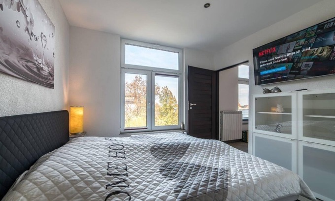 Thale Apartment | Scenic Mountain-View Apartments FeWo Roßtrappe with Breakfast