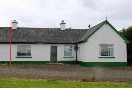Aughris House | Discover Mountain View at Grange Beg - Family & Pet Friendly