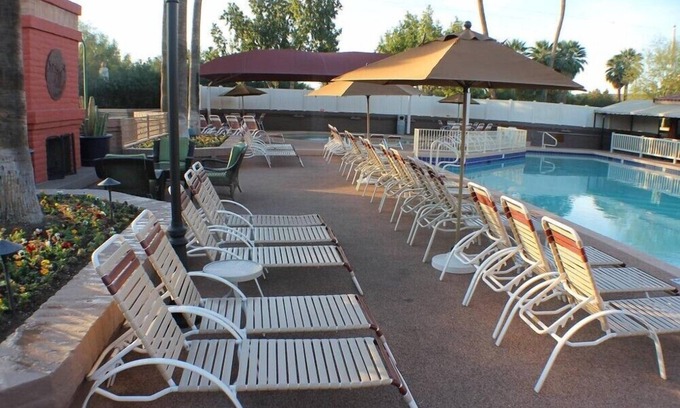 Arcadia Condo | Inviting Mountain View Camelback Resort 2BR Condo with Pool