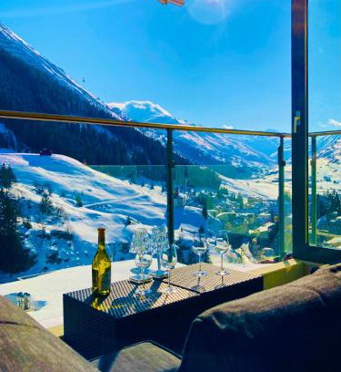 Andermatt Apartment | Scenic Mountain View Hotel with Pet-Friendly Amenities