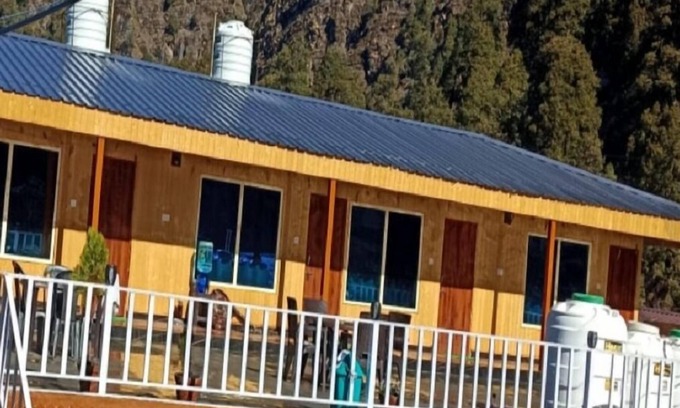 Dugalbitta Bed & Breakfast | Discover Mountain View Cottage with Breathtaking Valley Vistas