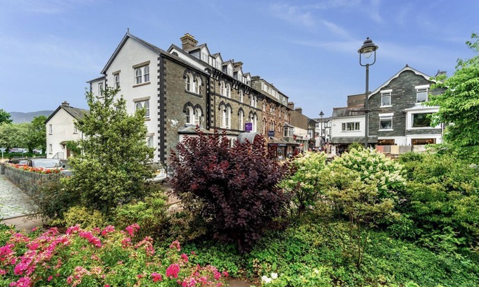 Keswick Cottage | Mountain View: Family-Friendly Apartment with Top Ratings