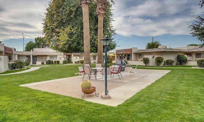 Golden Hills Condo | Mountain View Getaway: Ideal Couples Retreat with Pools & Spa
