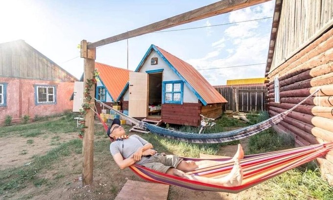 Moron Bed & Breakfast | Budget-Friendly Mountain View Guest House with Great Amenities