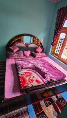 Anantnag District House | Mountain view guest house warwan