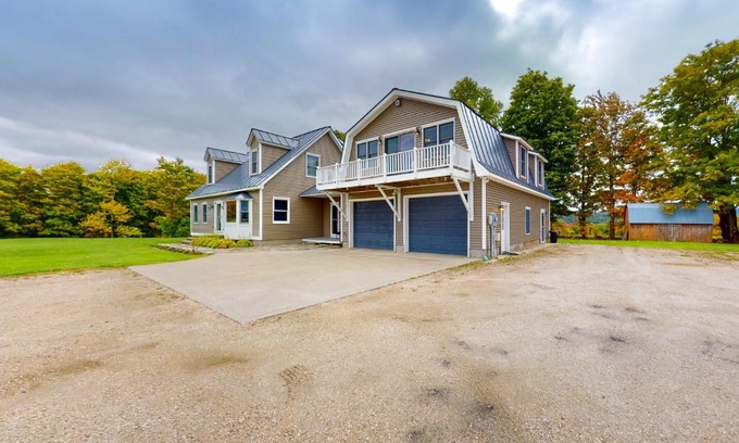 Mount Holly House | Family-Friendly Retreat at Mountain View Hideaway - Unit B