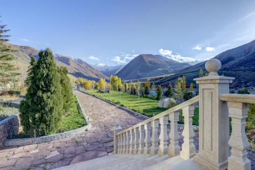 Chuy Province Hotel | Relax at Mountain View Hot Spring Resort with Pet-Friendly Amenities