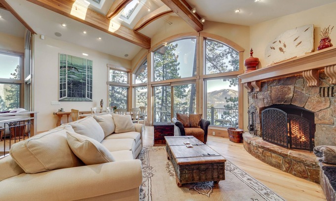 Crystal Bay House | Mountain view house with deck, fireplaces, steam shower & views into lake